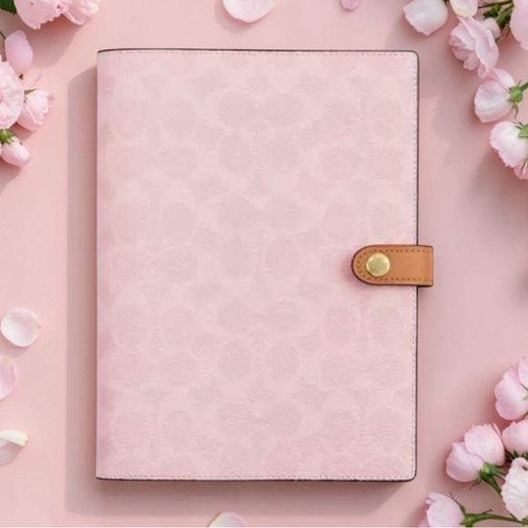 New Coach Notebook In Powder Pink 2026 - Picture 2 of 5